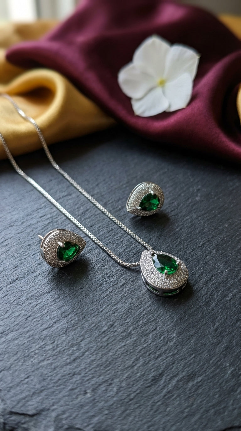 Royal Emerald Green Zircon Bridal V-Necklace & Teardrop Earring Set
