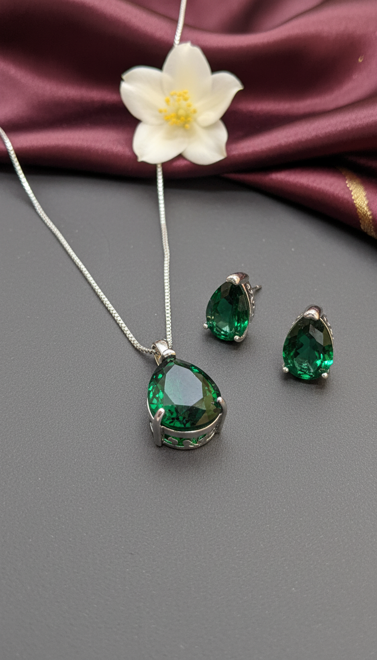 Royal Emerald Green Zircon Bridal Teardrop Pendant and Earring Set